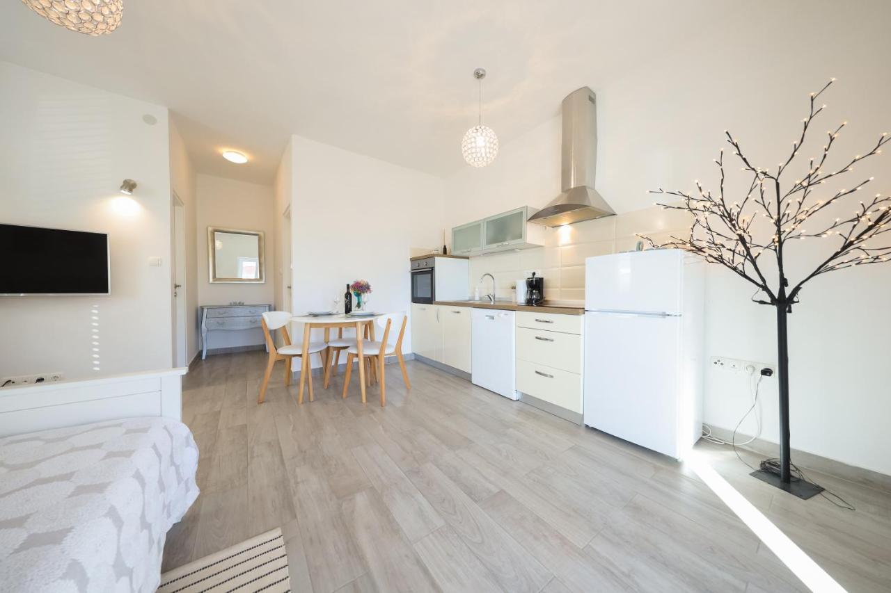Pavle'S Apartment ซาดาร์ ภายนอก รูปภาพ